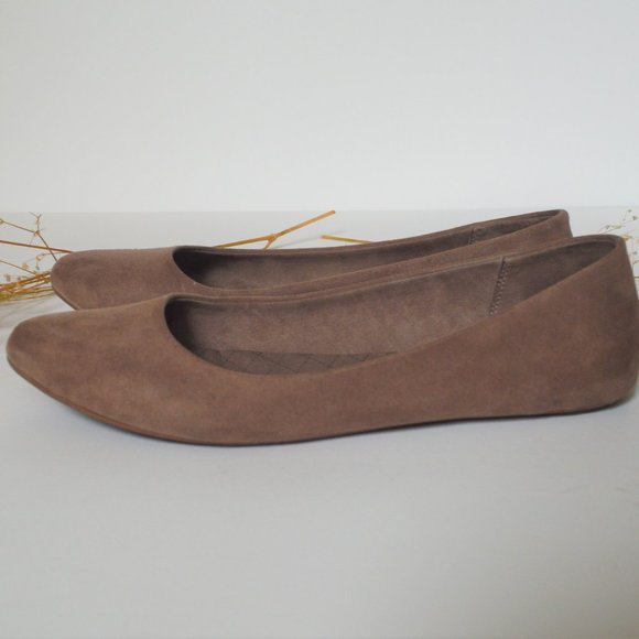 Kelly & Katie Faux Suede Flats with Pointed Toe - Picture 2 of 6